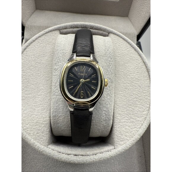 Vtg Timex Ladies Oval Watch: Black face,Black Leather Band Gold/Silver Tone Case - Picture 2 of 12